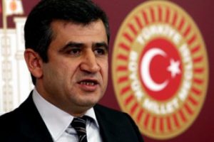 Hakkarililerden oy istemeyeceğiz!
