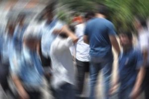 Doktorla hasta arasında sıra kavgası