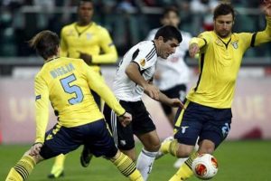 Lazio tur biletini kaptı!