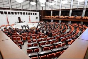 Meclis'te &ccedil;ipli d&ouml;nem başlıyor
