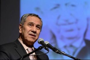 Arın&ccedil;: Kavak&ccedil;ı'ya milletvekilliği ikram edilmeli
