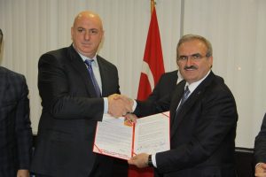 Hayırsever iş adamından İneg&ouml;l'e okul