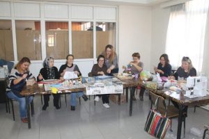 Yenişehir'de el sanatları kursuna ilgi