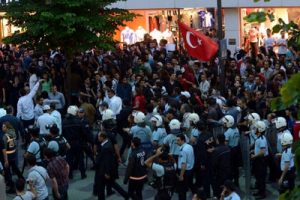 Mahkeme, Sivas olaylarının g&ouml;r&uuml;nt&uuml;lerini istedi
