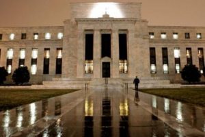 ''FED d&uuml;ş&uuml;k faizi garanti edecek''