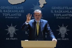 "Zaman m&uuml;nakaşa zamanı değil"