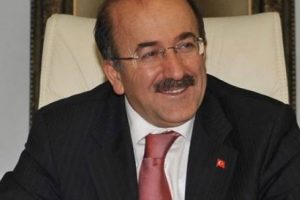 G&uuml;mr&uuml;k&ccedil;&uuml;oğlu se&ccedil;im hedefini a&ccedil;ıkladı