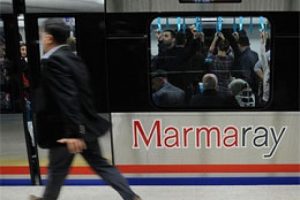 Marmaray'da 50 bin dolar buldu!