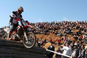 Motorcular nefes kesti