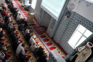 'Sebepsiz boşanan kadına...'