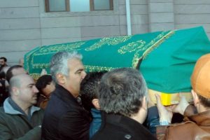 Kameraman son yolculuğuna uğurlandı
