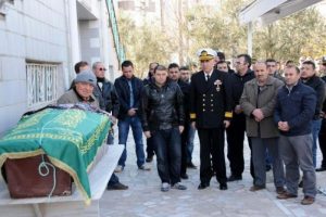 H&uuml;lya hemşire g&ouml;zyaşlarıyla uğurlandı