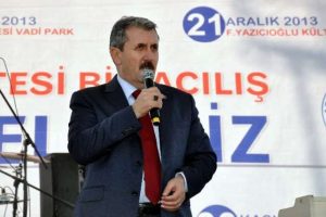 "Bir bakan istifa etmeden aday olursa..."