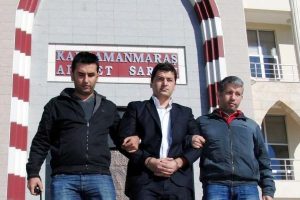 Dedesini bı&ccedil;aklayarak &ouml;ld&uuml;ren torun tutuklandı