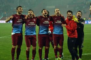 Trabzonspor, Kayseri Erciyesspor'u 3 golle ge&ccedil;ti