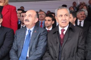 M&uuml;ezzinoğlu ve Arın&ccedil;'tan hastane temeli