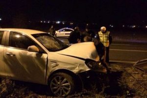 S&uuml;per Lig futbolcusu trafik kazası ge&ccedil;irdi