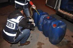 1500 litre ka&ccedil;ak mazot ele ge&ccedil;irildi