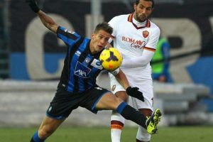Roma 90'da puanı kurtardı:1-1
