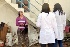 Geleceğin doktorları k&ouml;y k&ouml;y dolaşıyor