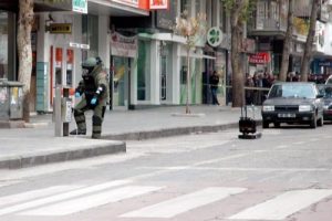 Ş&uuml;pheli &ccedil;anta panik yarattı