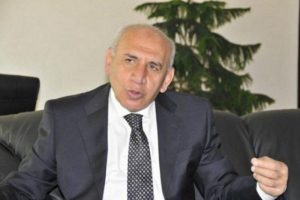 G&uuml;l'&uuml;n m&uuml;d&uuml;r&uuml;n&uuml; de fişlemişler