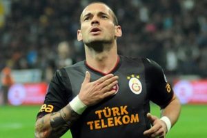 Sneijder'den dedikodulara cevap!