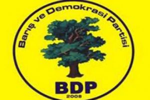BDP'den 'T&uuml;rk bayrağı' a&ccedil;ıklaması