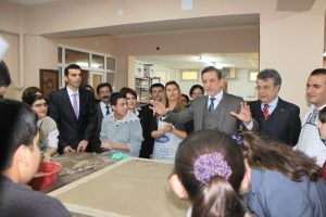 "Engelleri birlikte aşalım"