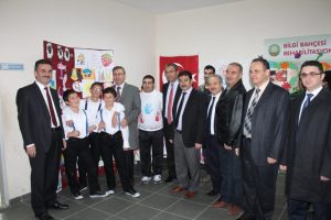 Gemlik 'Engelliler Şenliği' ilgi g&ouml;rd&uuml;