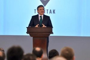 "T&uuml;rkiye'nin muhakkak kendi teknolojisini &uuml;retmesi gerekir"