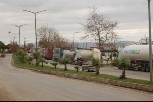 Ulaşıma fırtına engeli
