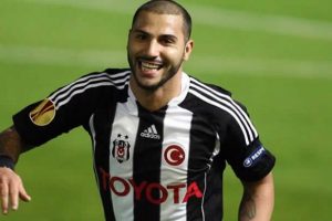 Quaresma futbola geri d&ouml;n&uuml;yor