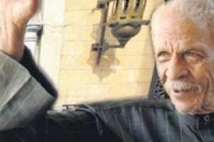 Ahmed Fuad Necm'e veda