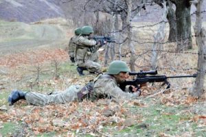 Jandarma'dan nefes kesen tatbikat
