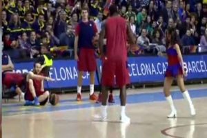 ABD'li basketbolcudan dans şov
