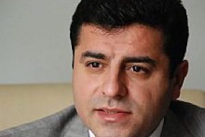 Siyaseti bırakmak istiyorum ama...