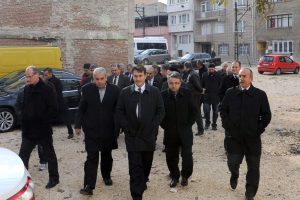 D&uuml;ndar vatandaşlarla bir araya geldi
