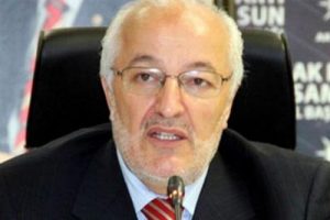 'Şeriat'a ge&ccedil;iyorlar!
