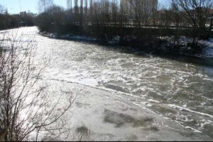 Kars &Ccedil;ayı dondu