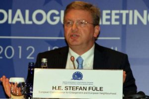 F&uuml;le'den "vize" a&ccedil;ıklaması