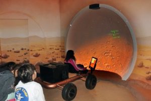 Mars'ın vadilerinde keşif yapmak ister misiniz?
