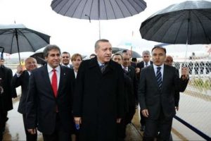 Başbakan yurda d&ouml;nd&uuml;