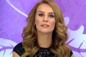 Esra Erol'a b&uuml;y&uuml;k şok!