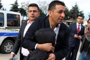 &Ouml;ğrencisinin evinin yandığını duyunca...