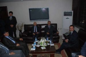 Arın&ccedil; ve Şimşek'ten Belediye'ye ziyaret