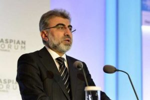 "Enerji sekt&ouml;r&uuml; siyasi istikrarsızlığı sevmez"