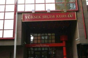 K&uuml;rt&ccedil;e restleşmesi