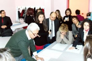 Faruk Sara&ccedil; &ouml;ğrencilerle buluştu