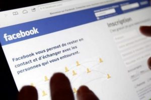 Facebook'ta şifre şoku yaşamayın